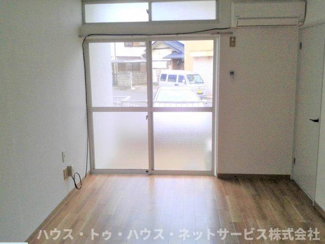 シティハイツ・山崎　A棟の居間・リビング