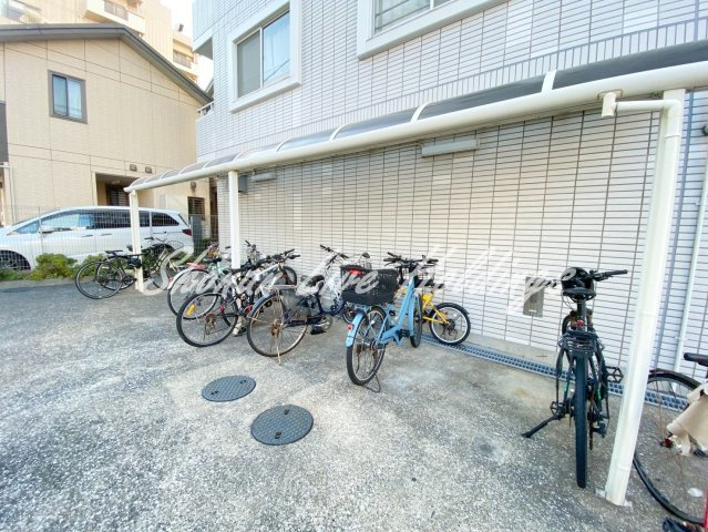 グリーンパーク横須賀中央のその他共用部分|敷地内駐輪場