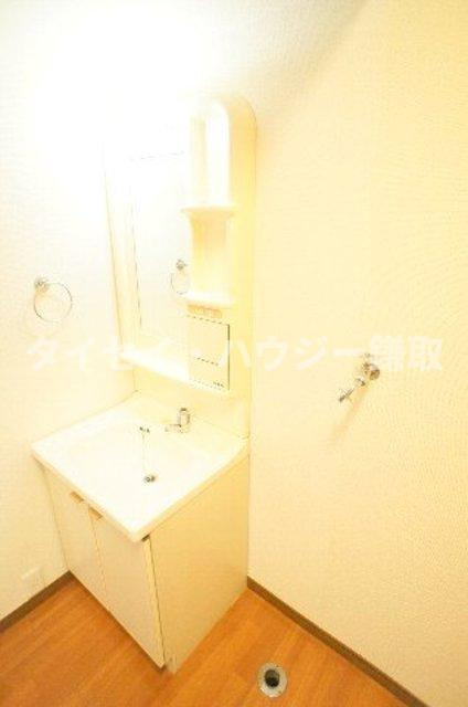 未貴ハイムＣ棟の洗面所|独立洗面台！