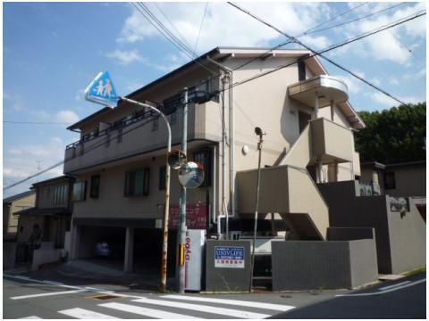 プチパレ天神の外観