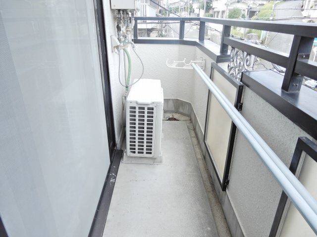 プチパレ天神のバルコニー