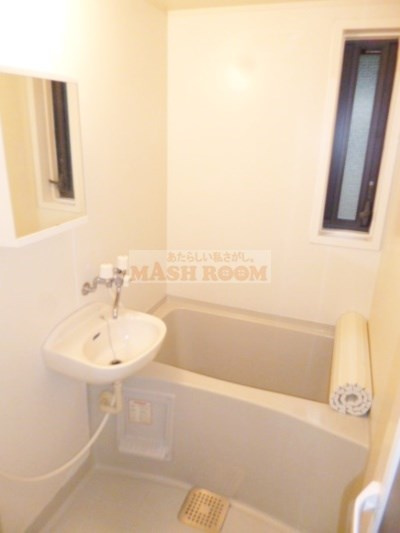 アビデKMの浴室