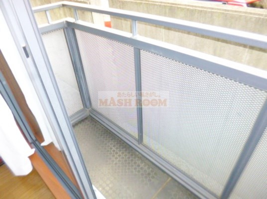 アビデKMのバルコニー