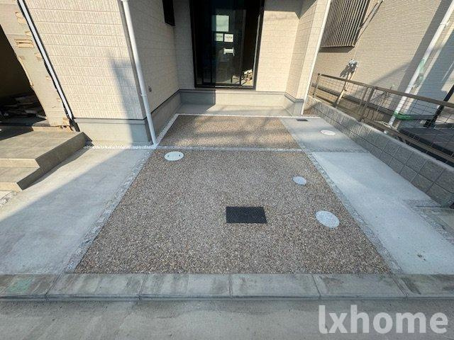 鳥飼下2丁目戸建の駐車場