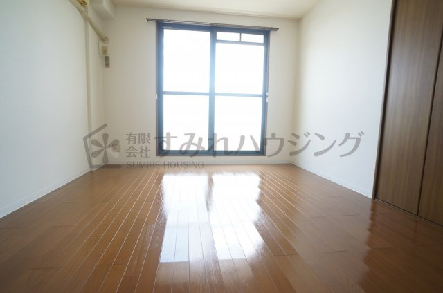 エンジェル坂下の寝室