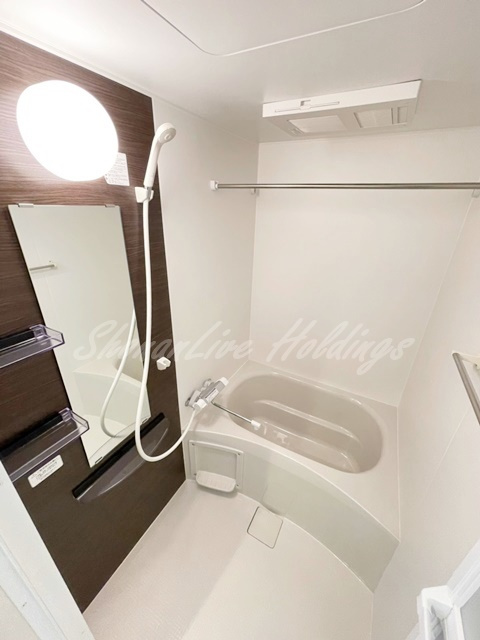 ポルテしおんの浴室