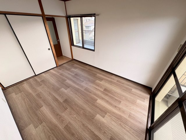 シティパレス真弓の居間・リビング