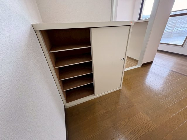 シティパレス真弓の収納