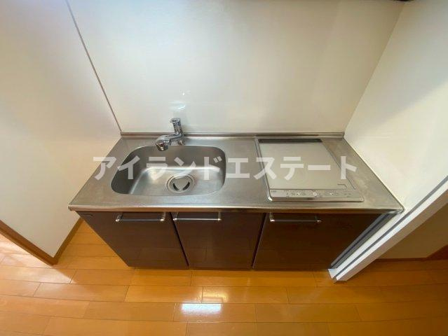 WISTERIA KOMAZAWA　床暖房　免震構造　駅近　バイク置場のキッチン