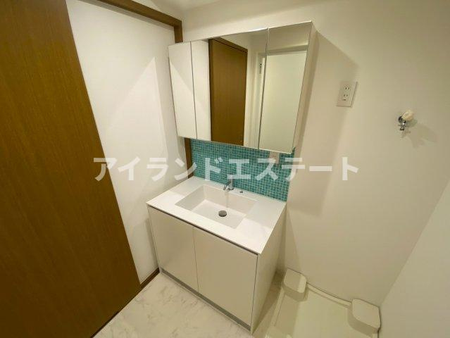 SOCIETY KAKINOKIZAKA ANNEX　敷地内駐車場有　オートロック　ファミリー向けの洗面所