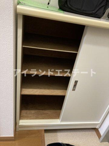 コーポ古川　駅近　陽当たり良好　角部屋の収納