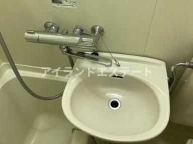 コーポ古川　駅近　陽当たり良好　角部屋の洗面所