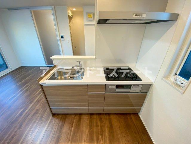 ヴィラ・シンビオーズ三軒茶屋　オートロック　通風良好のキッチン