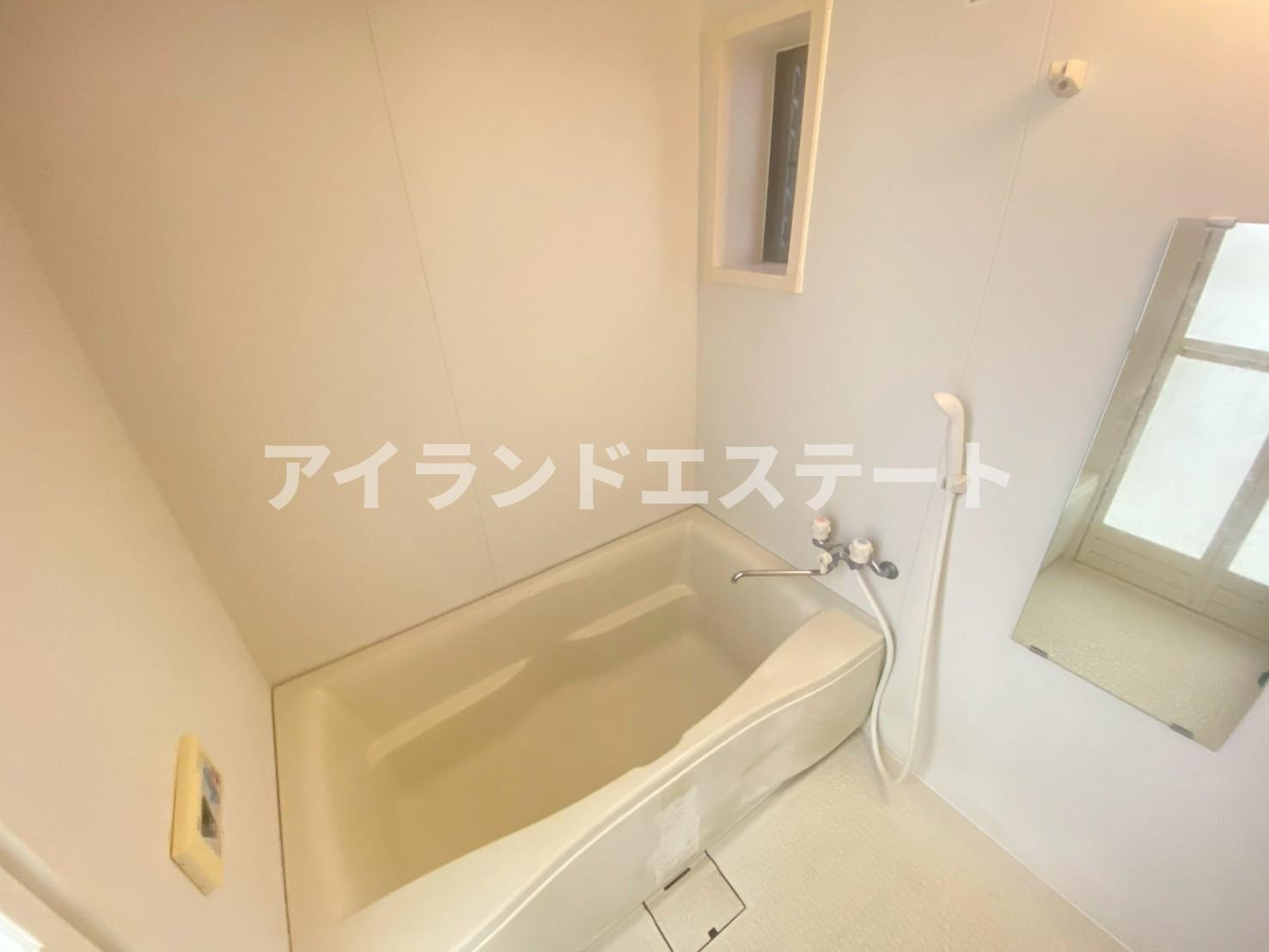 スターヴァレイサンク　独立洗面台　二人入居相談可　ネット無料の浴室