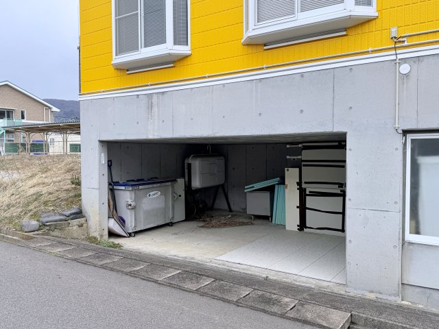 想定年間賃料　216万　想定利回り　10.9％　木造一部鉄筋コンクリート造のその他