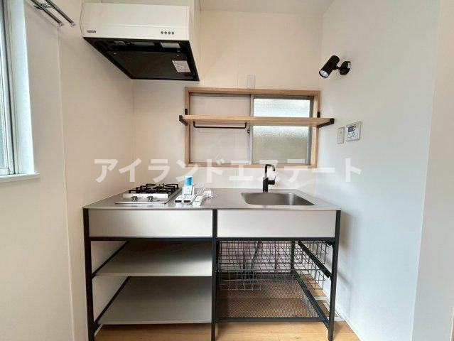 ハウス松下　駅近　最上階　リノベーション済み　のキッチン