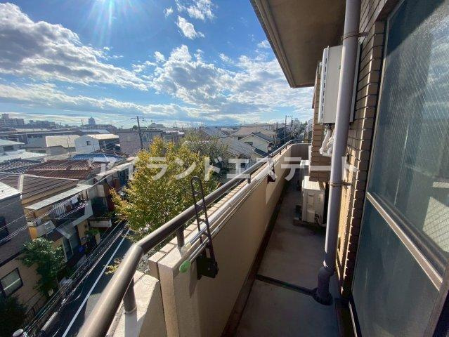 パインヒルガーデン　オートロック　角部屋　追炊きのバルコニー|※別号室参考写真