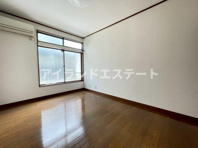 バロン野沢　陽当たり良好　通風良好　学生さんおすすめの内装