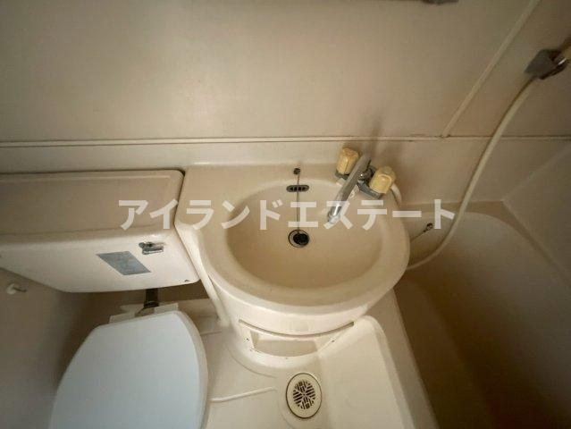 バロン野沢　陽当たり良好　通風良好　学生さんおすすめの洗面所