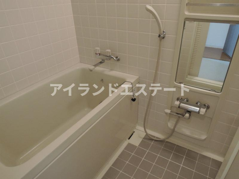 LANAI COURT CLASSIC　ファミリー向け　角部屋　オートロックの浴室