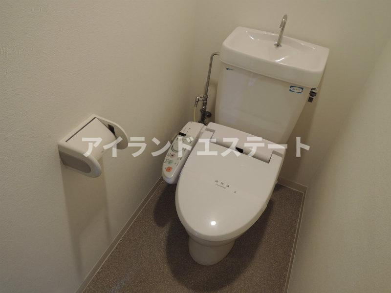 LANAI COURT CLASSIC　ファミリー向け　角部屋　オートロックのトイレ