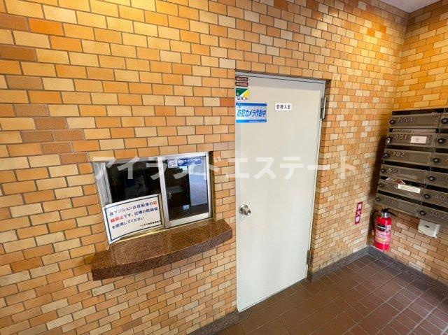 ハイネス池尻藤山ビル　事務所・倉庫等の使用のみ可のロビー