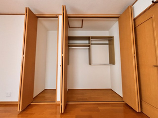 【収納】 | 千葉市花見川区み春野1丁目中古戸建　京成本線【勝田台】駅 | 収納豊富で日々の生活もスッキリして大切なお洋服も沢山収納出来ます♪