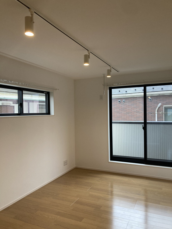 シーンプラス小田急相模原WESTの居間・リビング