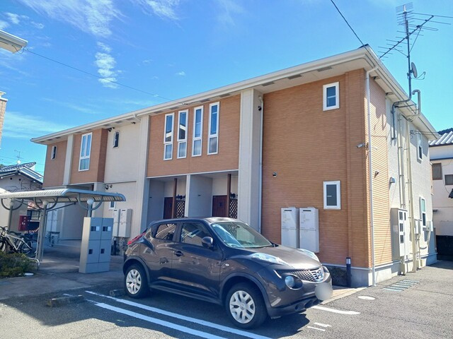 プレミール　ヴィラ　Ｂ