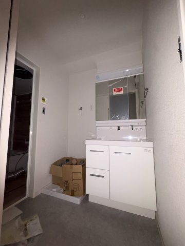 【独立洗面台】 | グラン今里NORTH