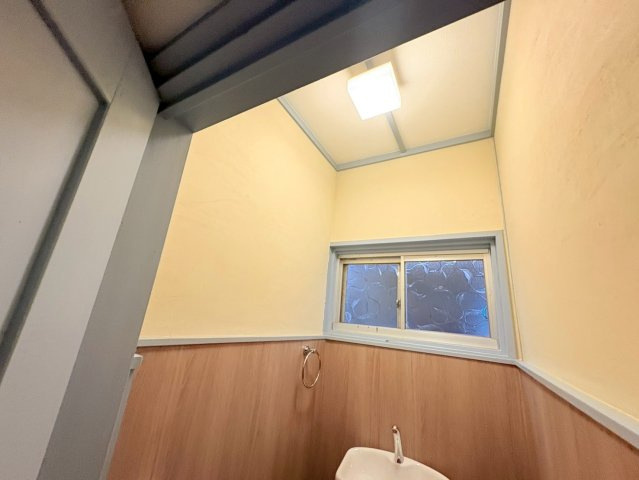 深江南町貸戸建の居間・リビング