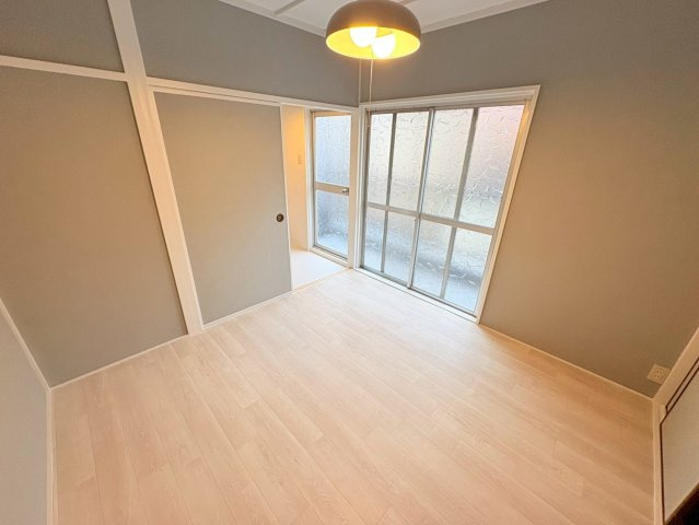 深江南町貸戸建の居間・リビング