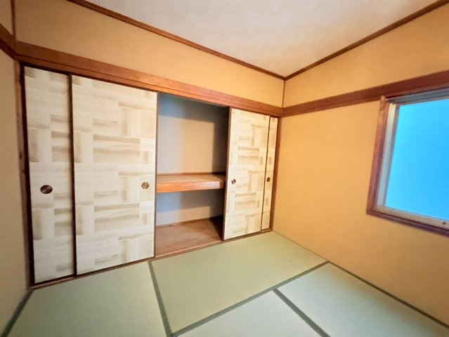 深江南町貸戸建の和室