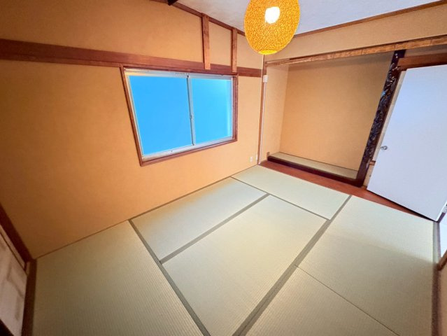 深江南町貸戸建の和室
