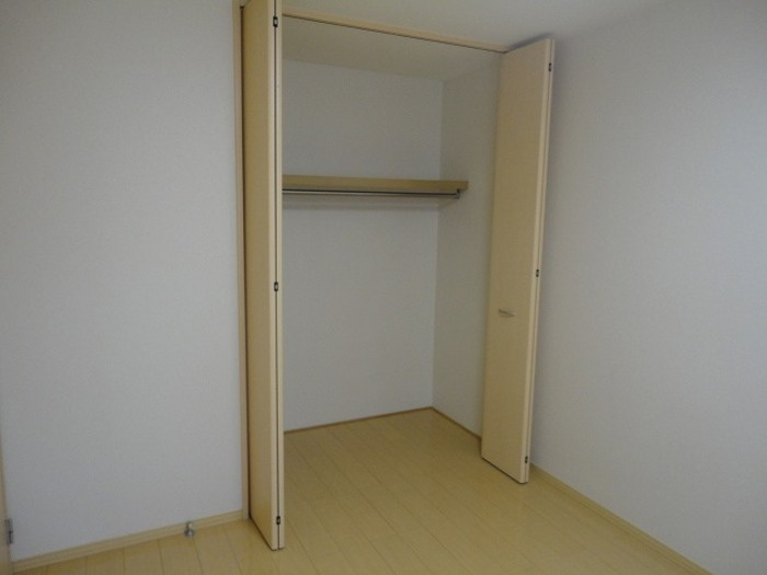 セジュールサヒアの収納|南洋室6帖収納