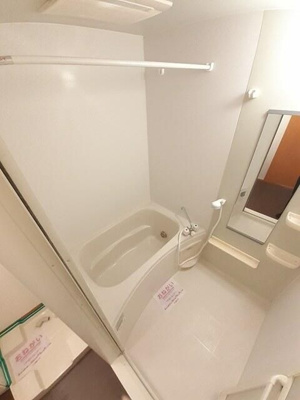 【浴室】 | ムーンライトコート | コンパクトで使いやすいお風呂です