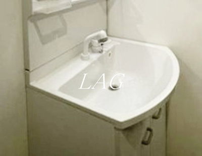 【洗面所】 | メルディア千住元町 | 洗面台です。