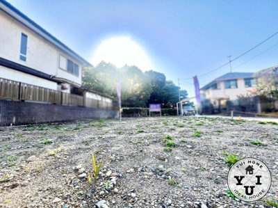 【外観】 | 宇治市莵道丸山　注文住宅　建築条件なし　土地 | 土地《約52坪》のゆとりある敷地です。
京阪『三室戸駅』が徒歩2分の好立地。利便性の良い駅近物件です。