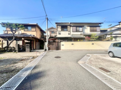 【前面道路含む現地写真】 | 宇治市莵道丸山　注文住宅　建築条件なし　土地 | 建築条件付きではございませんので、お好みの工務店やハウスメーカーで建築いただけます。