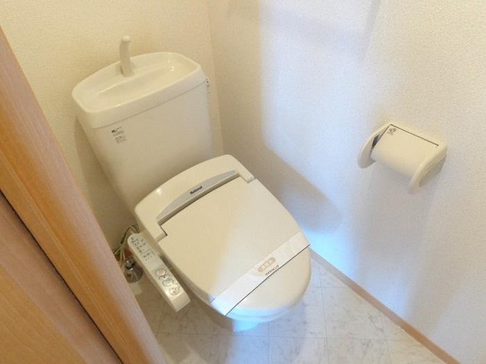 ソシアドミール A棟のトイレ