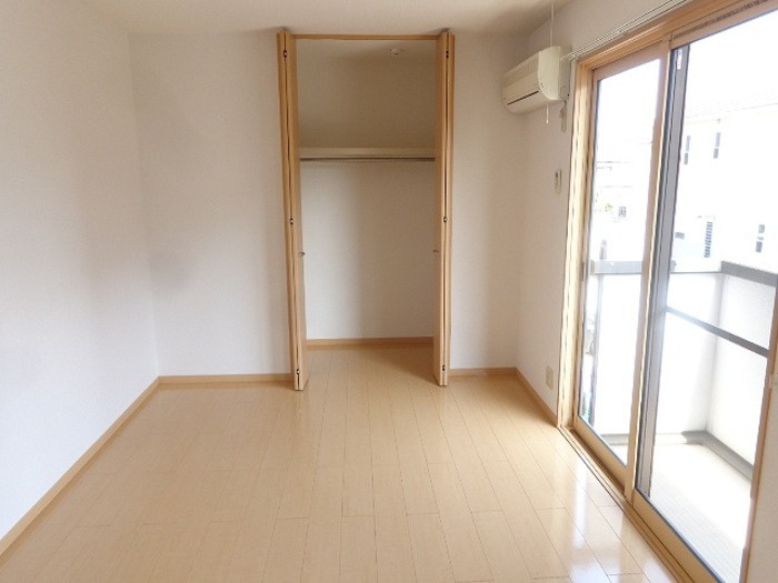 ソシアドミール A棟の居間・リビング