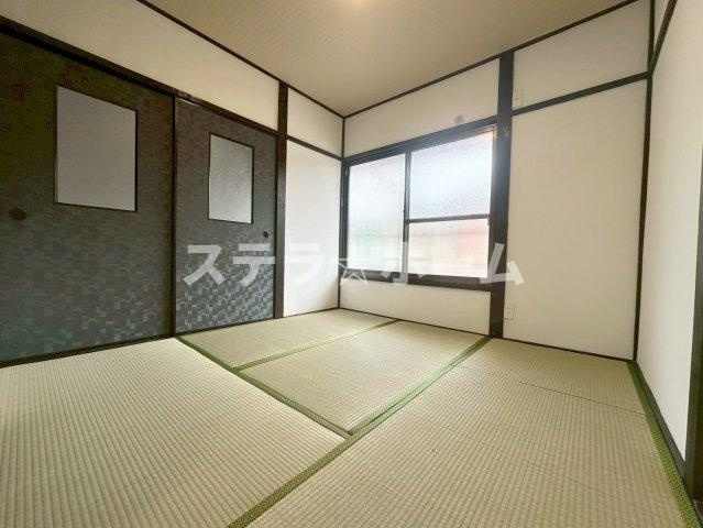 横堤5 中古戸建の和室|明るい和室です