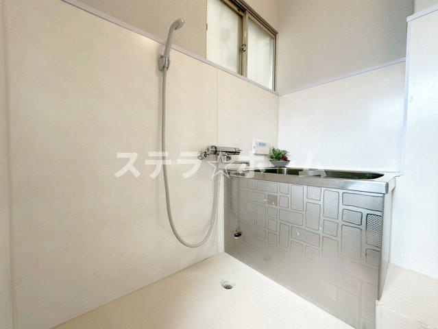 横堤5 中古戸建の浴室|お風呂です