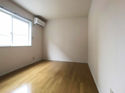 【居間・リビング】 | グランアベニュー真美B棟