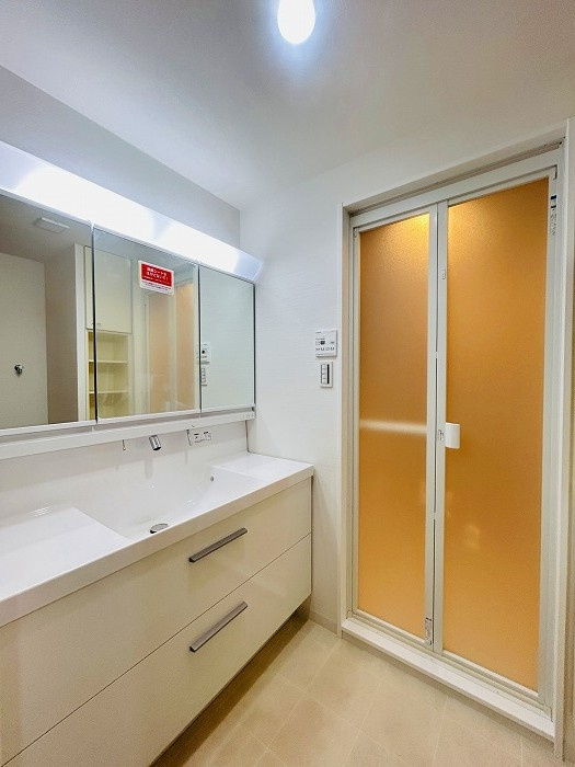 【仲介手数料無料／南区】バンベールラフィネ道徳の独立洗面台