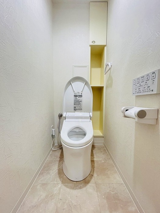 【仲介手数料無料／南区】バンベールラフィネ道徳のトイレ