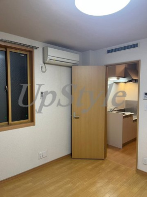 【寝室】 | リヴィエール町屋