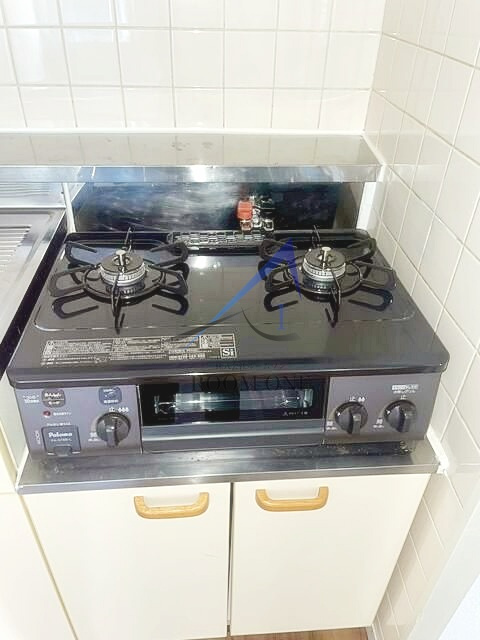 プラーズ元浅草の設備|ガスキッチンです。