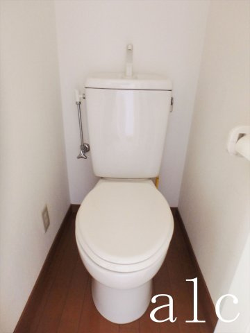 シェスタミモザのトイレ
