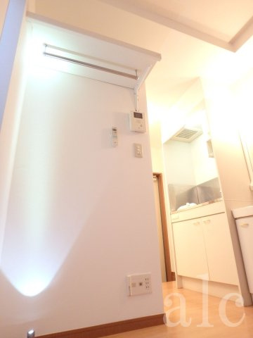 シェスタミモザの内装|2面採光で明るいお部屋です。